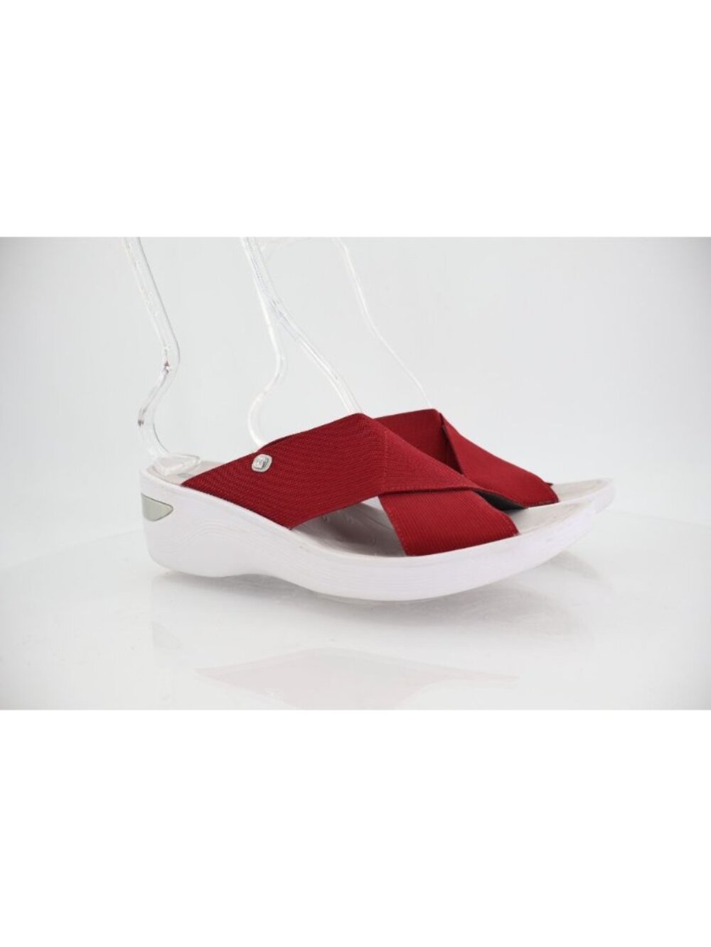 Bzees Women's Desire Sandals 11 Wedge Heel Slip On Red Textile Casual